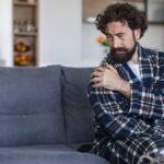The Twenty-Minute Tonic: New Science Links Simple Daily Habit to Pain and Depression Relief