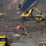 Thirsty Industry Turns the Tide: Mining Sector Slashes Water Use and Targets 44% Renewables
