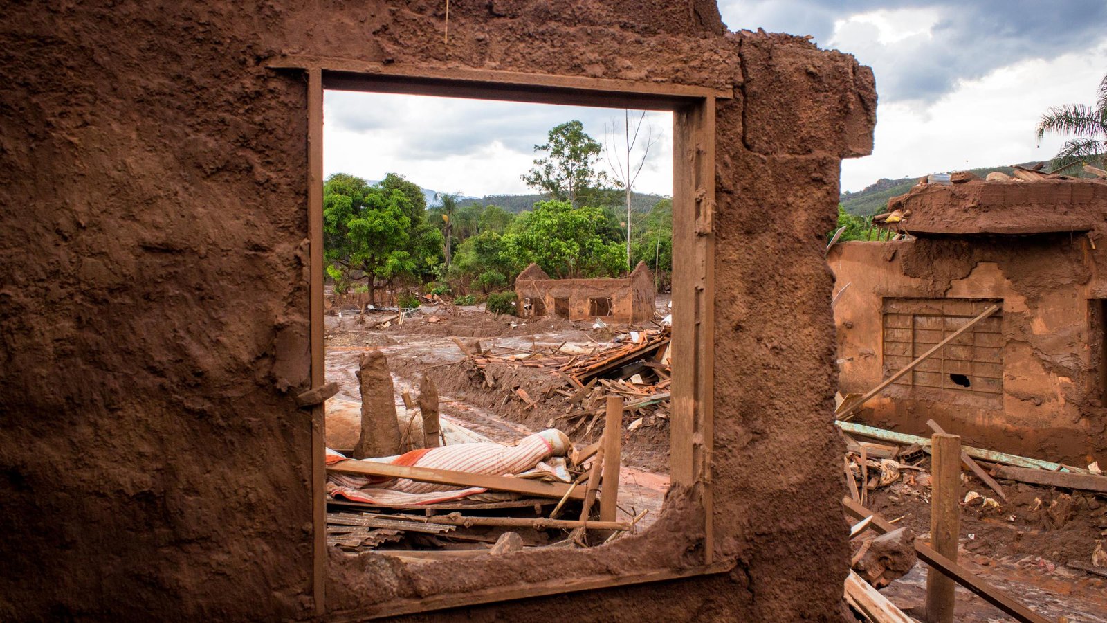 Tide of Toxins: Rising Seas Threaten to Unleash Buried Mining Waste