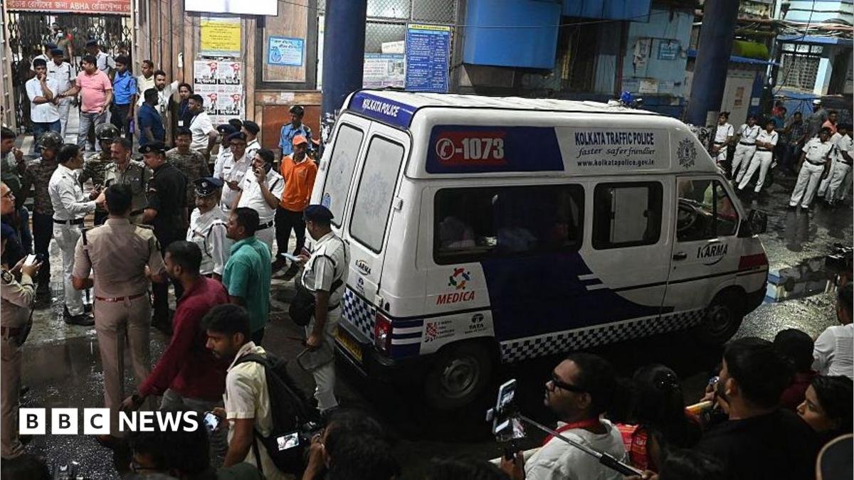 Tragedy in the Crowd: Stampede at Indian Hindu Festival Claims at Least 17 Lives