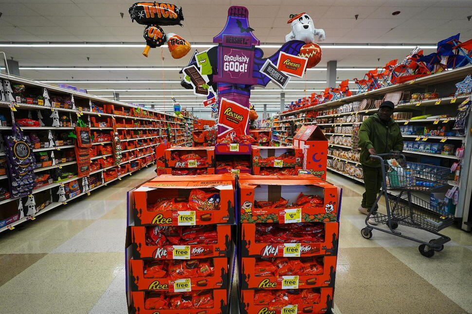 Trick or Tricked: Soaring Cocoa Costs Leave Halloween Aisles Eerily Quiet