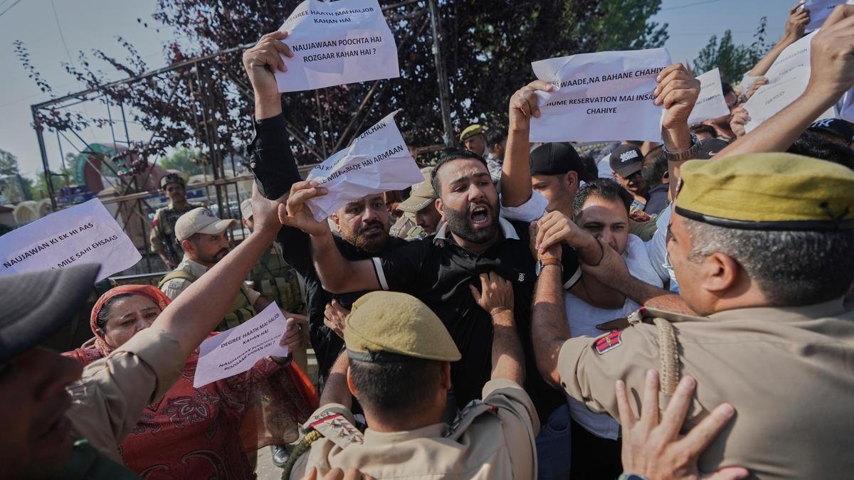 Valley of Paradox: Jammu and Kashmir’s Infrastructure Boom Leaves Jobless Youth Behind