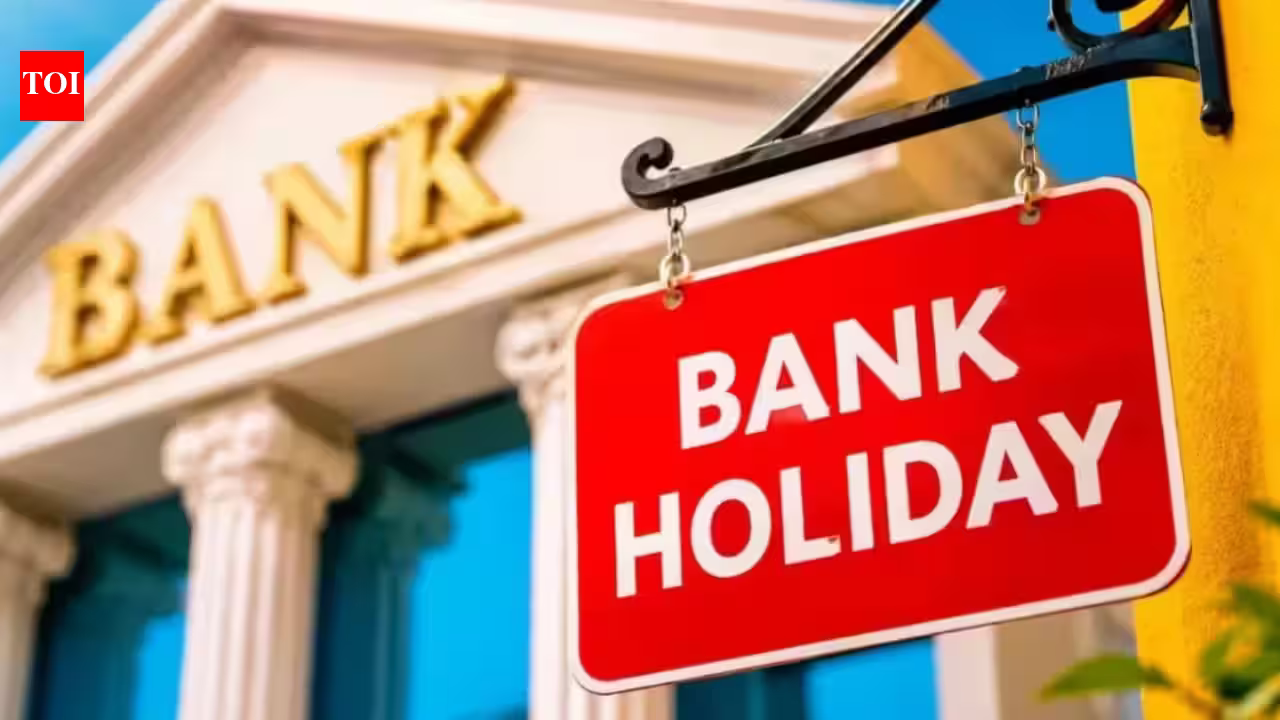 Valmiki Jayanti 2026: Will Your Local Bank Remain Shut on October 26?