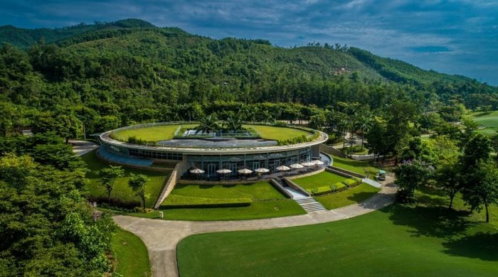 Vietnam’s Golf Coast: A Championship Season Unfolds in Autumn’s Glow