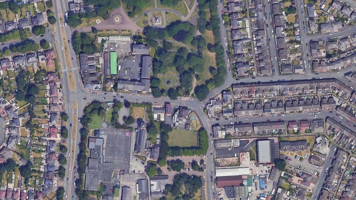 Widnes Road Rage Terror: Gun-Wielding Motorist Sparks Manhunt After Mid-Street Standoff
