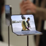 iPhone Duo Frenzy: Preorder Sell-Out Pushes Delivery Dates to January