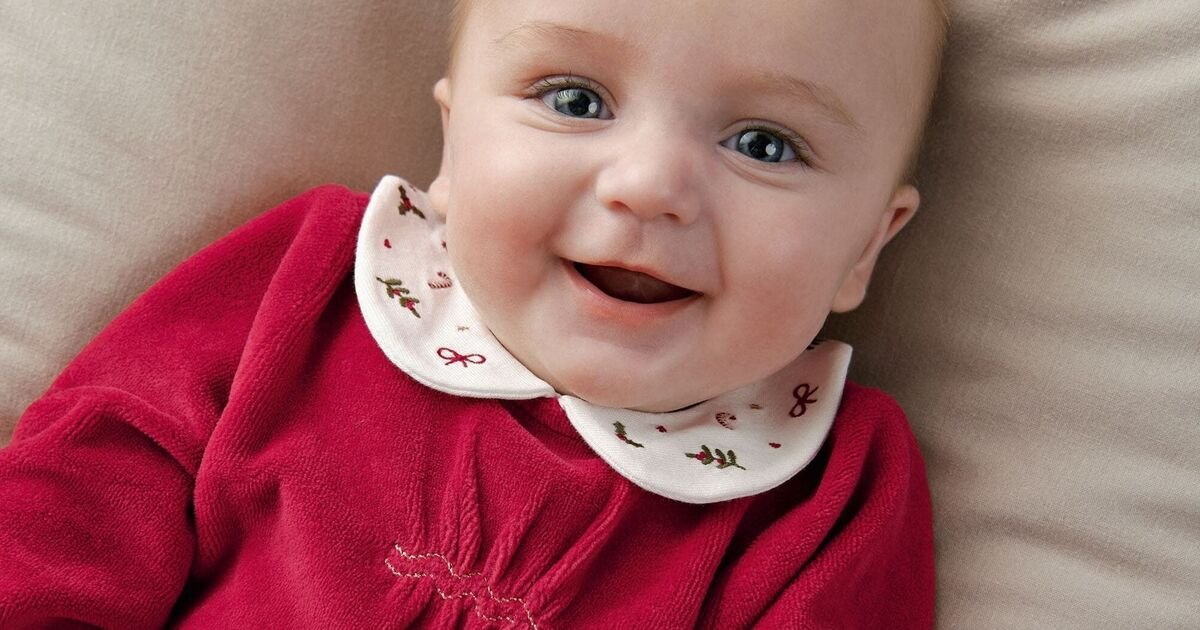 Tiny Festive Finds: 25% Off Baby’s First Christmas Wardrobe
